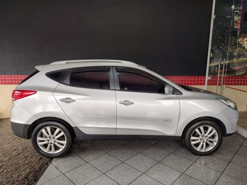 Imagem 3 de 20 de Ix35 2011 2.0 4x2 20 Com Apenas 55000 Km