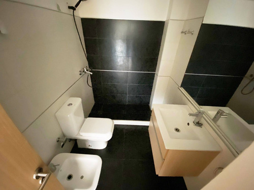 Imagen 8 de 9 de Venta De Apartamento Con 3 Dormitorios En Cordón