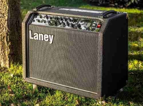 Amplificador Laney Alliance VC100 para guitarra de 100W