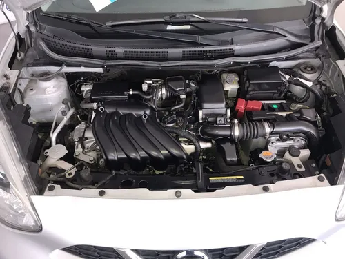Nissan March 1.6 Advance At