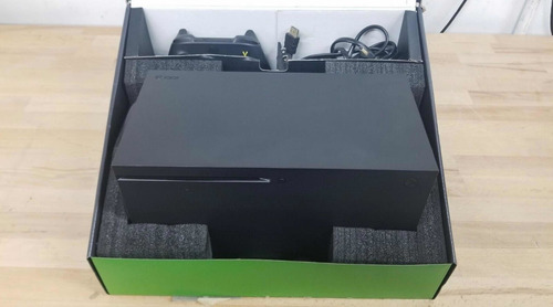 Imagen 1 de 2 de Microsoft Xbox Series X - 1tb