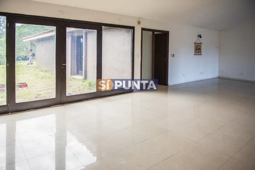 Casa En Punta Del Este, Golf