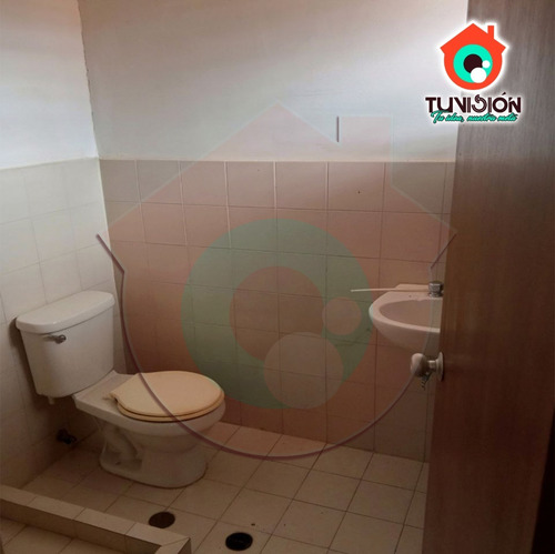 Imagen 6 de 9 de Town House (casa) En Valle Claro, Urbanización Valle Chara, Charallave, Miranda