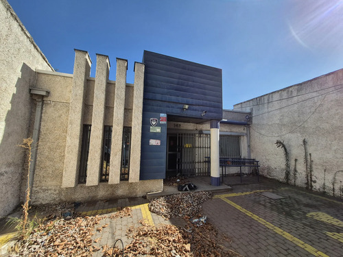 Se Arrienda Amplio Local Comercial A Una Cuadra De Av Colón