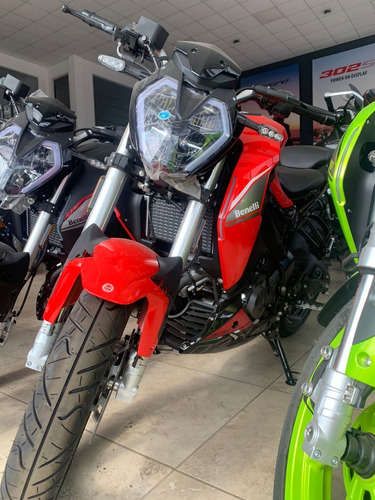 Imagen 13 de 15 de Benelli 180 S