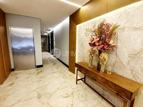 Imagem 5 de 15 de Apartamento Com 4 Suítes No Centro De Balneário Camboriú! - 2351_1