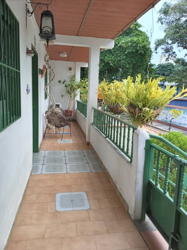 Imagen 19 de 24 de Casa 450m/6h/4b/4pe Corapal