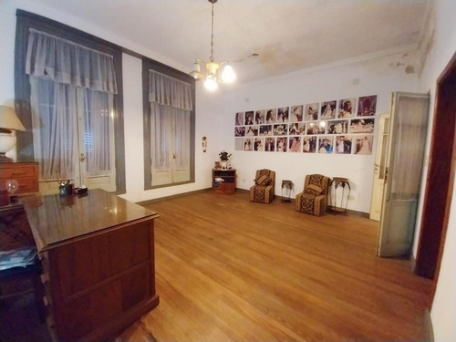 Casa En Venta En Victoria A Modernizar
