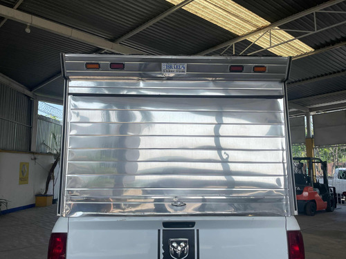 Camper Termico Para Ram 1500 En Acero Inoxidable