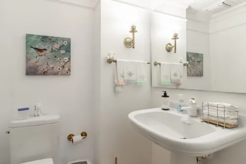 Apartamento En Arriendo/venta En Los Rosales. Cod V16569