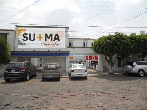 Casa En Venta Cimatario, Uso De Suelo Comercial Y Servicios. Querétaro