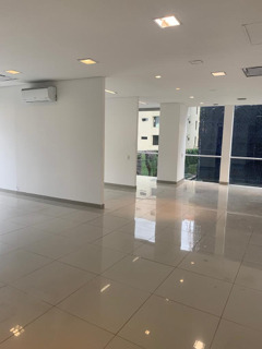 Bogota Arriendo Oficina Chico Area 95 Mts