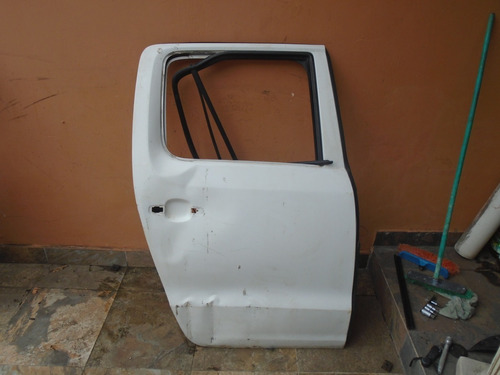 Vendo Puerta Trasera Derecha De Volkswagen Amarok Año 2012