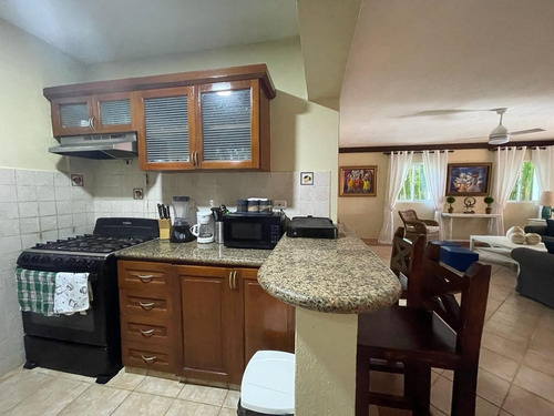 Villa En Metro Country Club, Alquilo Juan Dolio.