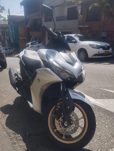 Yamaha Aerox Como Nueva, Con Gps