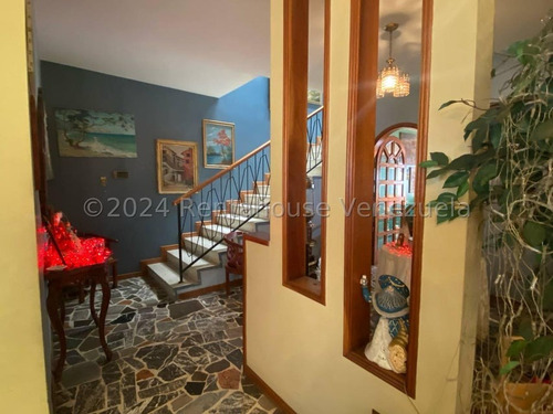 Y.t. Casa En Venta, La Paz Mls #24-28935
