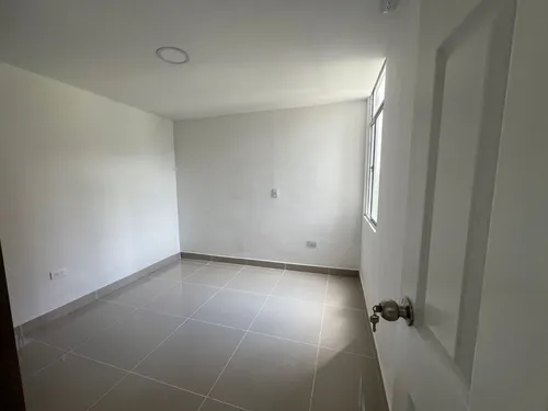 Se Arrienda Apartamento En Altos De Calasanz