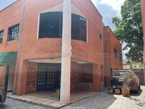 Edificio En Venta - La Trinidad -mls #24-5804 Carmen Febles