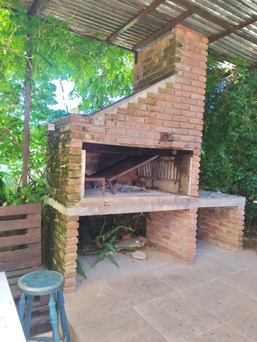 Imagen 2 de 22 de 1200 Venta Casa Ph C/renta 3 Plantas Piscina Parillero- Malvin