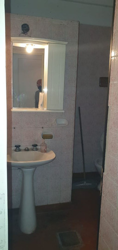 Local Comercial Tipo Oficina En Venta En Lanus