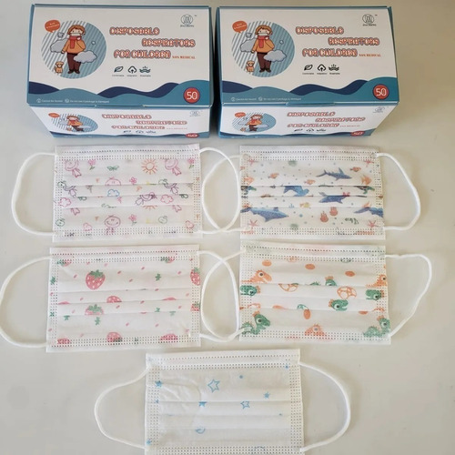 Imagem 2 de 4 de Máscara Infantil Descartável Tripla Filtro C/desenhos 50 Uni
