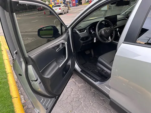 Toyota RAV4 2.5 Xle Hev 4X4 Cvt