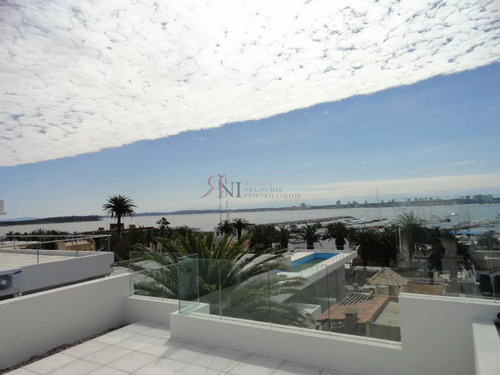 Edificio Nuevo Proximo Al Puerto Y A 3 Cuadras Del Faro