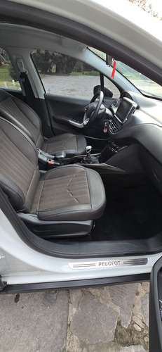 Peugeot 2008 1.6 Thp Sport