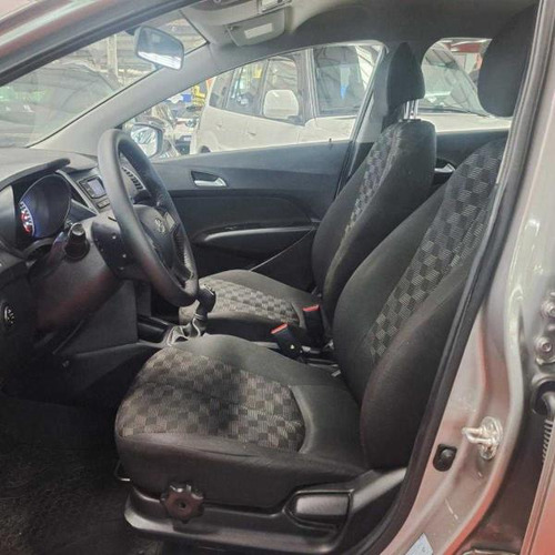 Hyundai HB20 1.6 COMFORT PLUS 16V FLEX 4P MANUAL