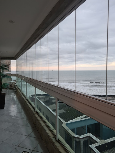 Imagem 1 de 14 de Apartamento 2 Dormitórios Prédio Frente Mar Ocian Ams323