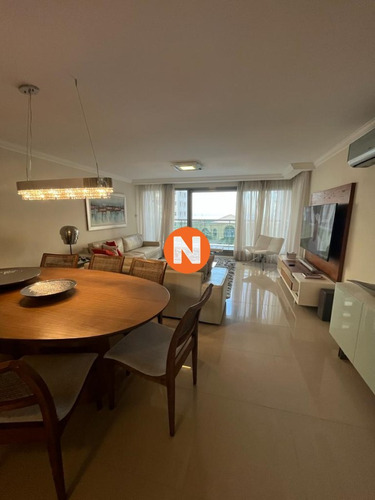 Venta  Y Alquiler De Moderno Apartamento De 3 Suites En Brava 