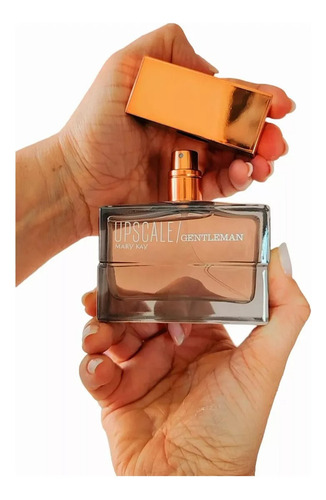 Presente Perfume Masculino Upscale Gentlema Deo Parfum 75 Ml