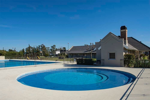 Imagen 6 de 13 de Lote En Venta Excelente Ubicación, St Thomas Oeste, Canning.