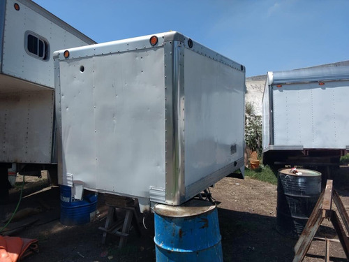 Imagen 13 de 15 de Caja Refrigerada Secas Redilas Nissan For Chevrolet