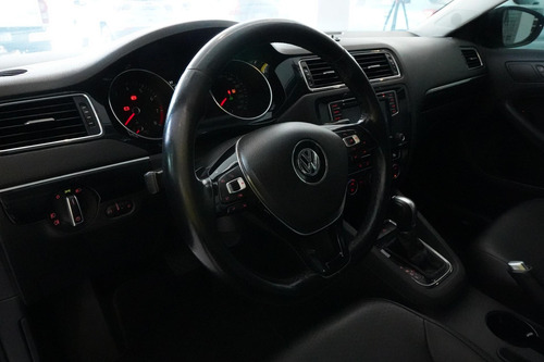 Volkswagen Jetta Highline 2.0 TSI 16V 4p Tiptronic / MG - Minas Gerais