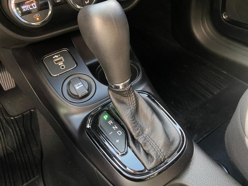 Fiat Toro 1.8 16V EVO FLEX FREEDOM AT6