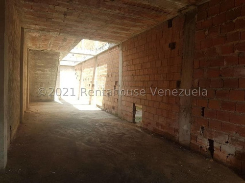 Imagen 3 de 14 de Marol Rentahouse Vende Casa En Centro De Valencia 22-1848