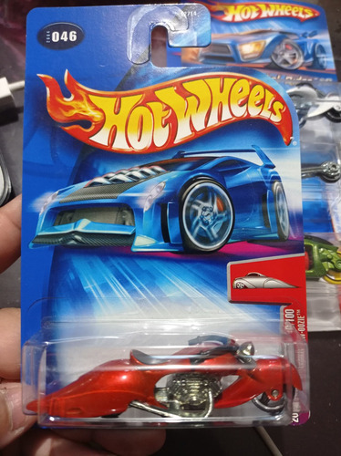 Hot Wheels 2004 Moto W-oozie Roja First Editions  3