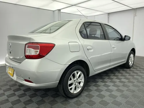 Renault Logan 1.6 Intens Bva