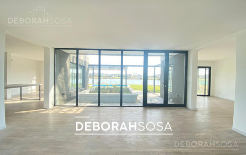 Casa En Venta 6 Ambientes Al Agua - El Canton Zona Norte