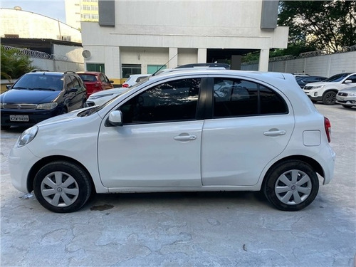 Nissan March 1.6 S 16v Flex 4p Manual