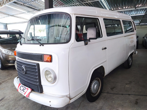 Volkswagen Kombi 1.4 Standard Total Flex 3p