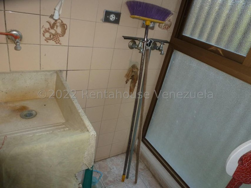 Imagen 8 de 14 de Apto En Venta En La Bonita 22-20296 Odette Favrin 0414-2417498