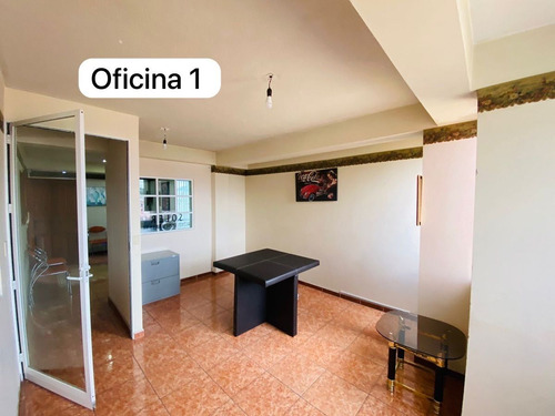 Rento Oficinas De 35 Mts En Metepec, A Un Costado De Continental San Carlos.