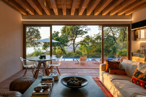 Para Los Amantes De Los Atardeceres, La Mejor Vista Al Lago Y Montañas