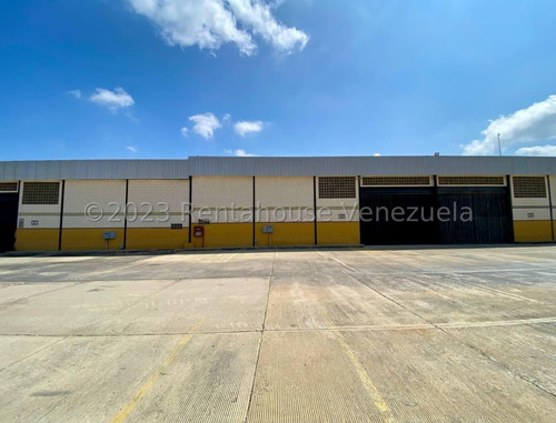 !!! Galpon En Venta Cuenta Con 2420 Mts2 Zona Industrial 2 Barquisimeto Tu Asesora Mehilyn Perez !!!