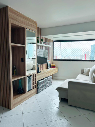 Apartamento 3/4 C/ Dependência Completa Revertida Em Suite