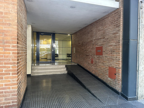 Venta Departamento De 1 Ambiente Con Balcon En Palermo Chico