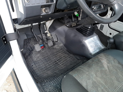Imagen 6 de 21 de Suzuki Samurai 1.3 Inyeccion Lona