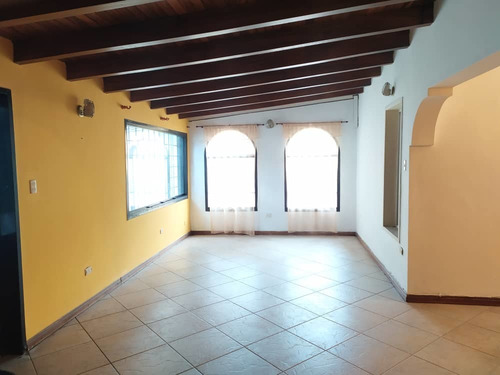 Imagen 11 de 14 de Apartamento Pb Conjunto Res Casa Campo En Maracay El Limón.
